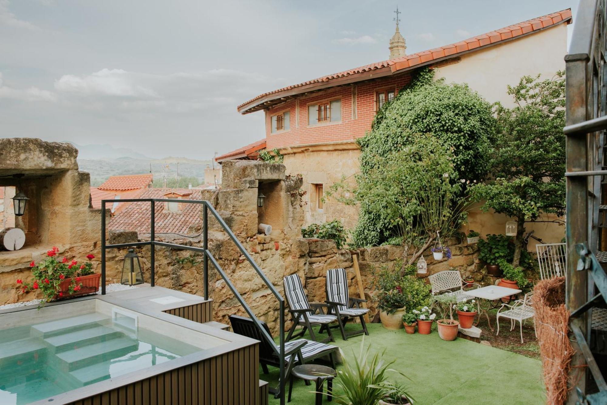 Hotel Hospederia Senorio De Briñas Zewnętrze zdjęcie