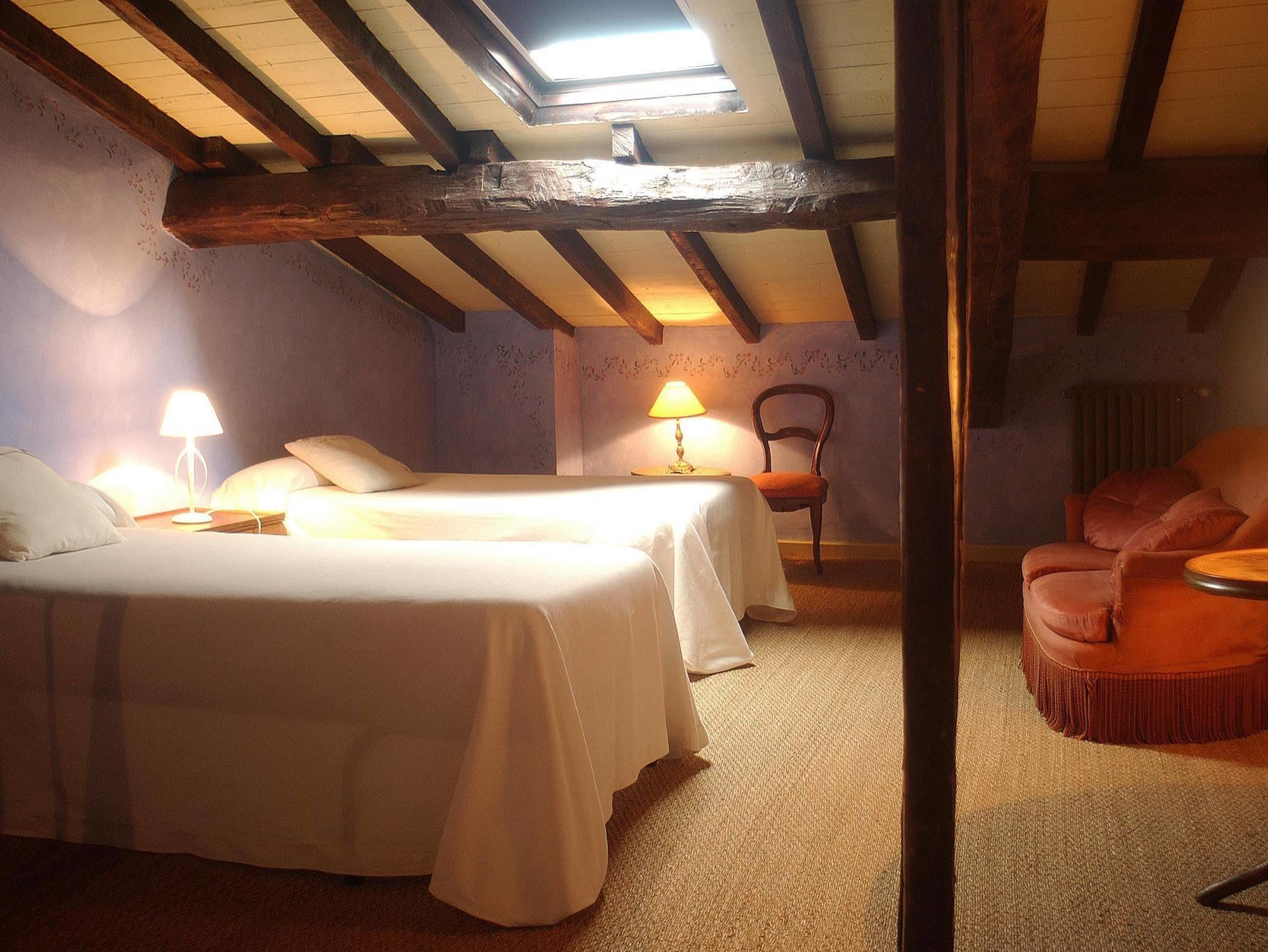 Hotel Hospederia Senorio De Briñas Zewnętrze zdjęcie